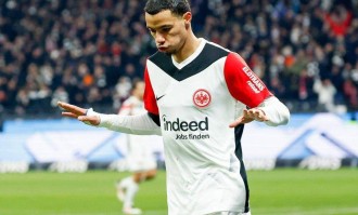 法国妖锋22球12助！德甲标价1亿欧，英超红蓝争夺战