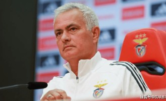 0-2！欧冠4冠王崩盘，5轮0分垫底，穆里尼奥终结6连败，重燃出线希望