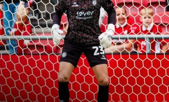 曼联出租小妖向奥纳纳下战书，未来要当曼联主力！曝切赫助其发展