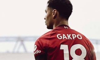 三队喜迎大礼！争五小循环，切尔西率先登场，曼联进欧冠应无忧