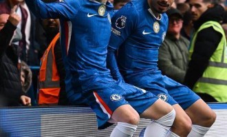 加纳乔处子球致敬C罗，桑德兰93分钟绝杀，2-1终结切尔西6连胜