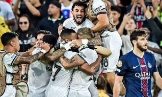 世俱杯爆冷，巴黎0-1负于博塔弗戈，欧冠得主哪里出错了